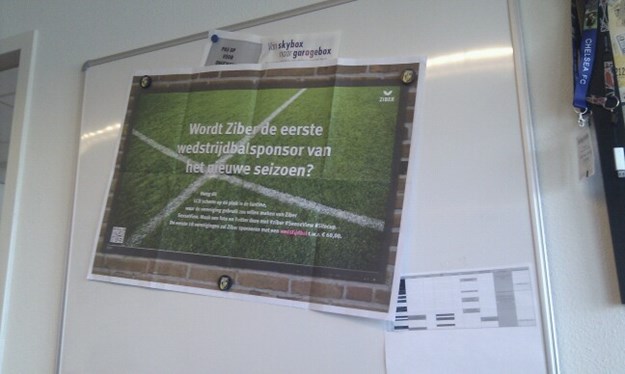 Ziber Twitter actie.De 1e gesponsorde wedstrijdbal gaat naar voetbalclub Vitesse uit Arnhem